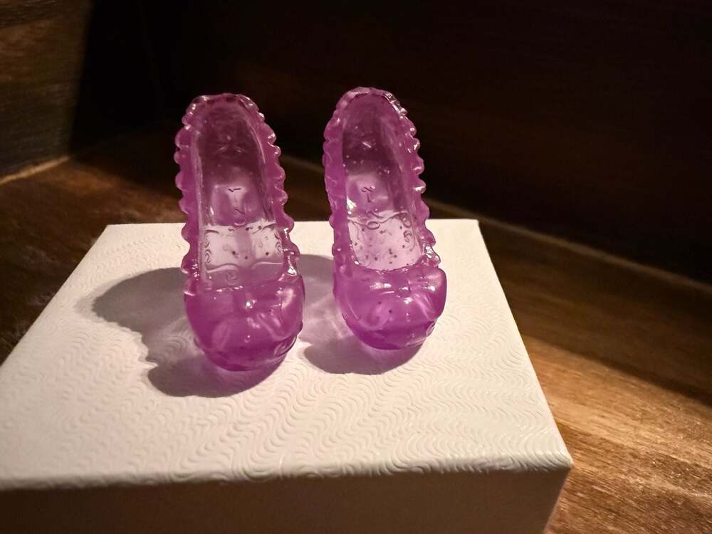 Disney Princess Royal Shimmer Doll Translucent Purple High Heel Shoes